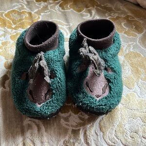 Toddler moose slippers